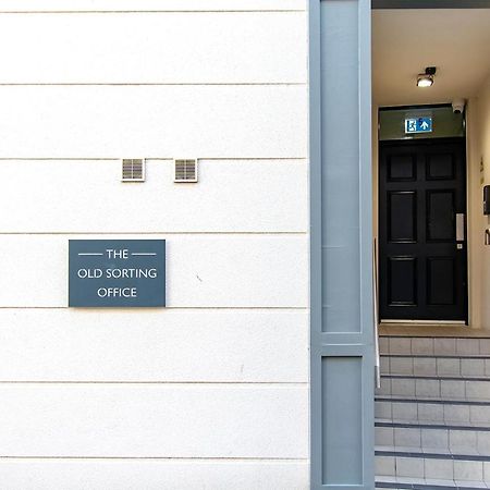 Modern 1 Bed Flat 2 Mins Walk From Restaurants Bars Clubs & Beach! Wow! Apartment Bournemouth Bagian luar foto